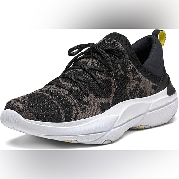 Sorel Women’s Lace Up Explorer Blitz Stride Black Camo Sneakers in size 7.5 - Picture 1 of 11